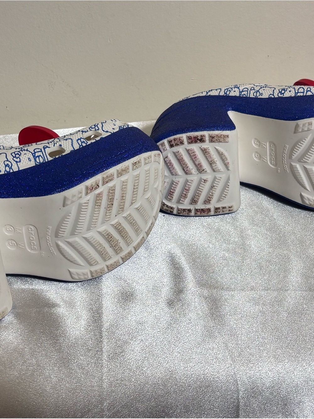 CROCS Hello Kitty White, Blue & Red Platform Clogs - Picture 3 of 4